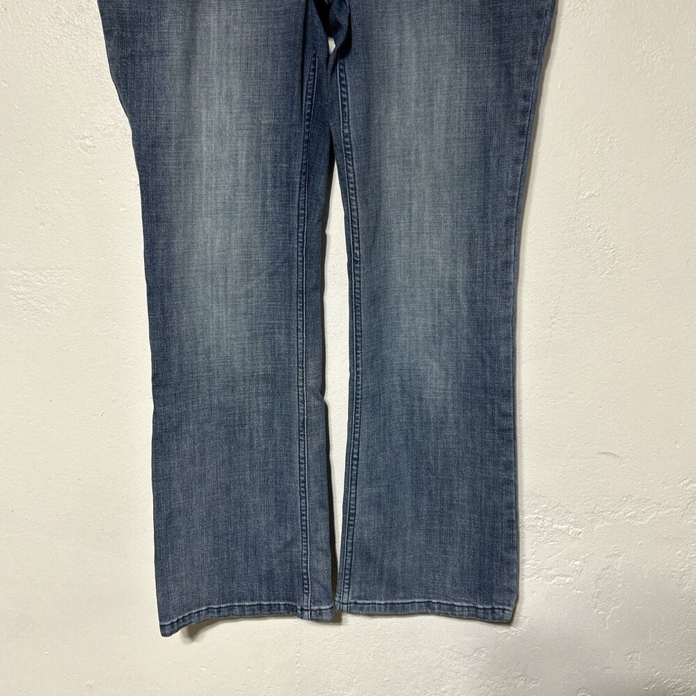 Wrangler Boot Cut Womens Jeans Medium Wash 13x30 Denim Stretch - Picture 4 of 14